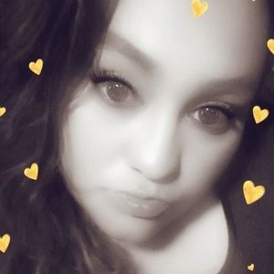 Meet your Posher, Iris